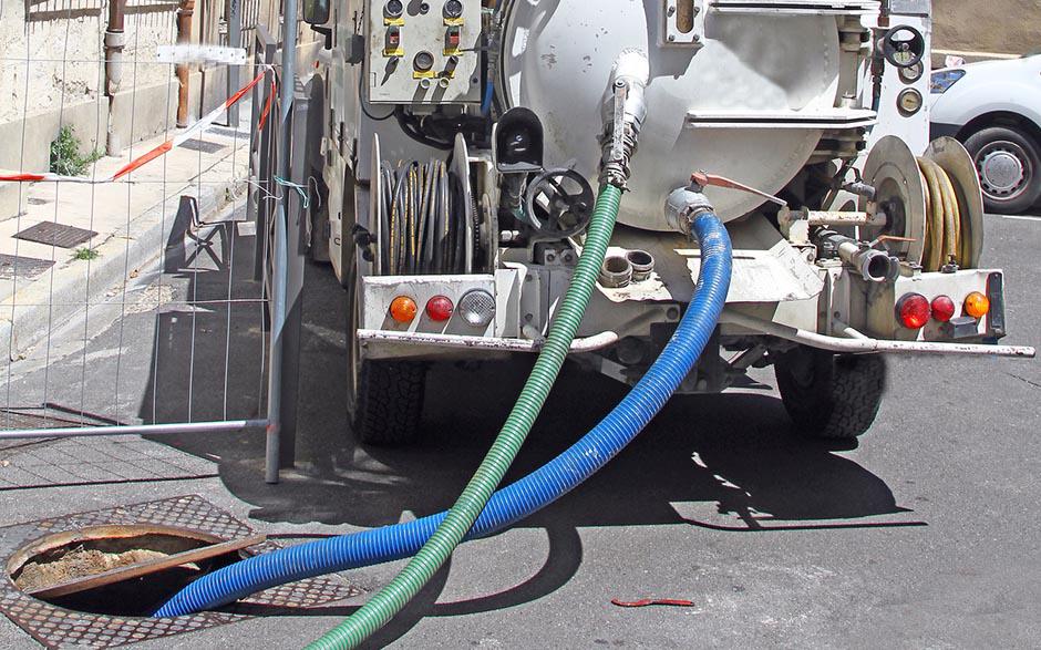déboucheur grosse canalisation Élancourt