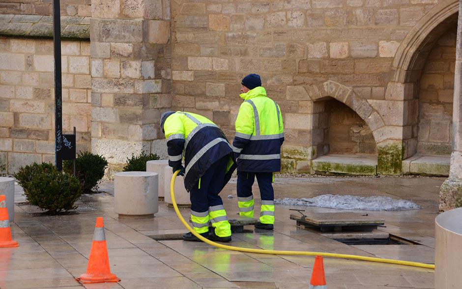 déboucheur canalisation électrique Othis